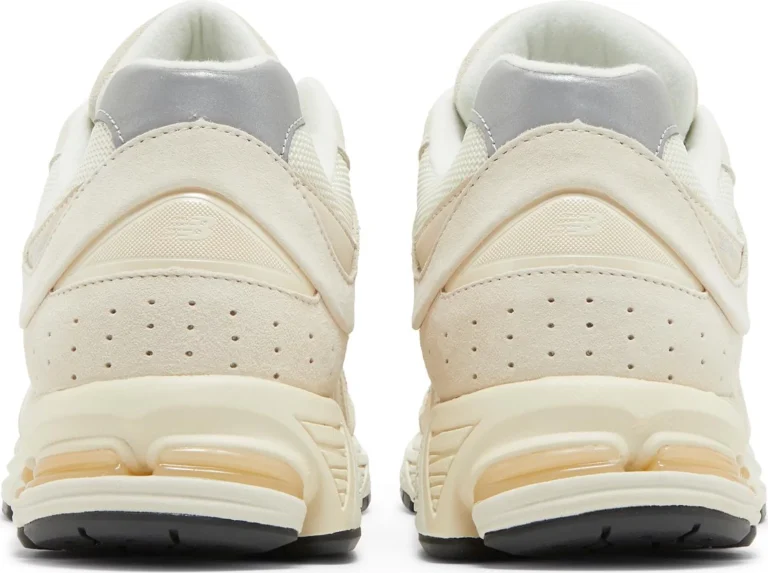 New Balance 2002R - Calm Taupe
