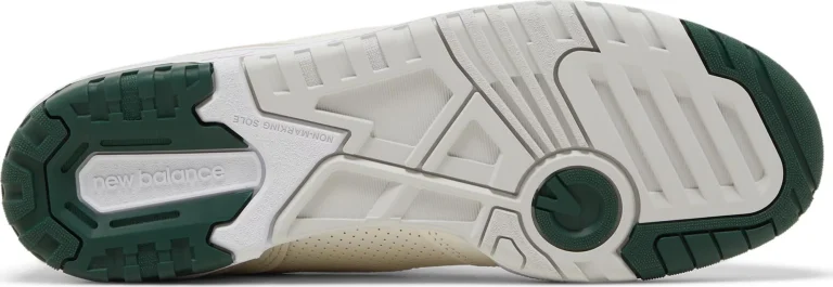 New Balance 550 - White Pine Green