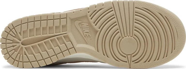 Dunk Low - Gold Swoosh