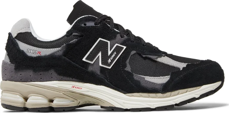 New Balance 2002R - Protection Pack - Black Grey