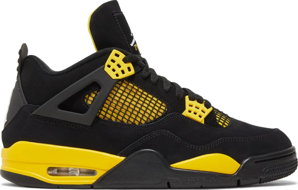 Air Jordan 4 Retro - Thunder