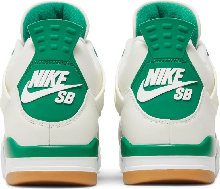 Air Jordan 4 Retro SP - Pine Green