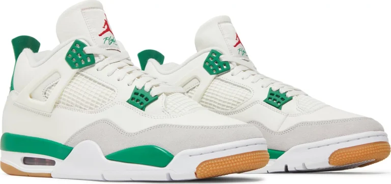 Air Jordan 4 Retro SP - Pine Green