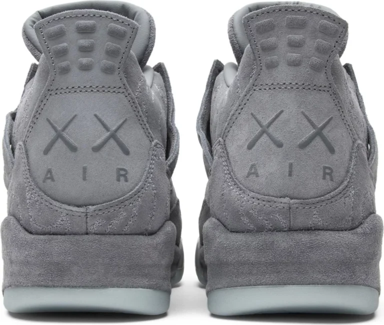 Air Jordan 4 Retro x Kaws - Cool Grey