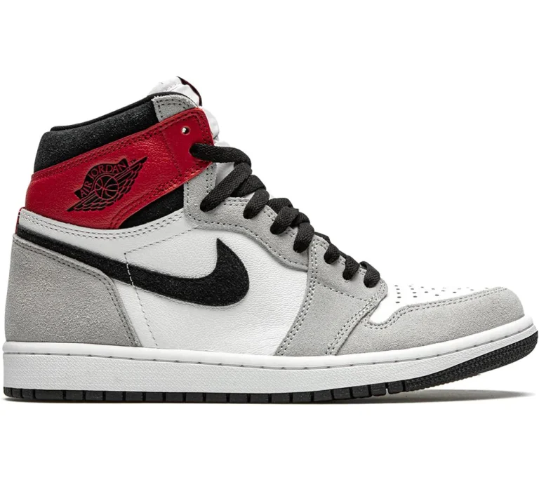 Air Jordan 1 High - Light Smoke Grey