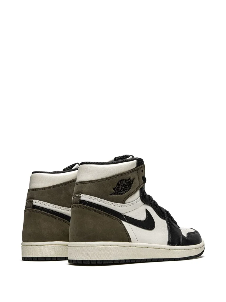 Air Jordan 1 High - Dark Mocha