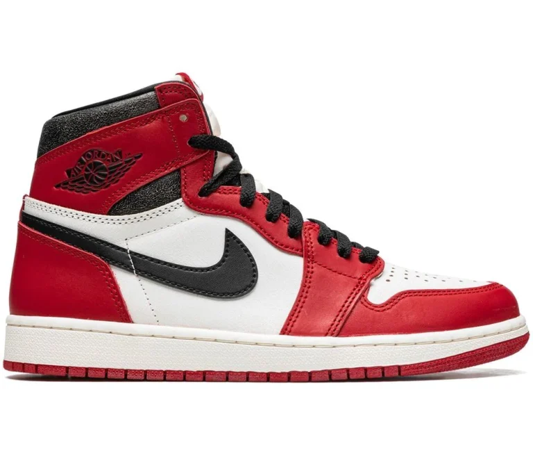 Air Jordan 1  High - Chicago Lost and Found