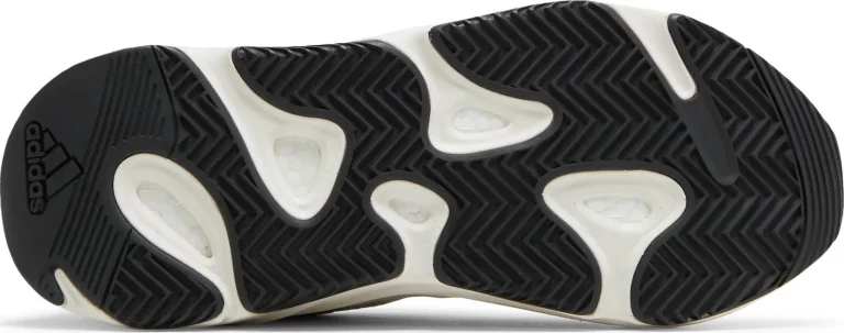 Yeezy Boost 700 - Static