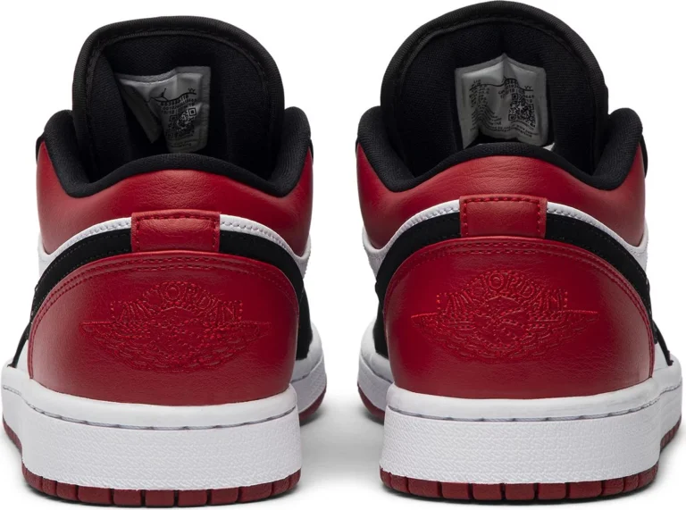 Air Jordan 1 Low - Black Toe