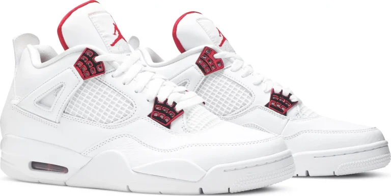 Air Jordan 4 Retro - Red Metallic