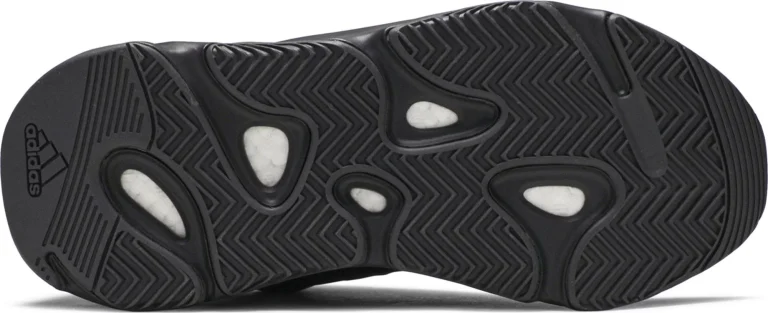 Yeezy Boost 700 -  MNVN Triple Black