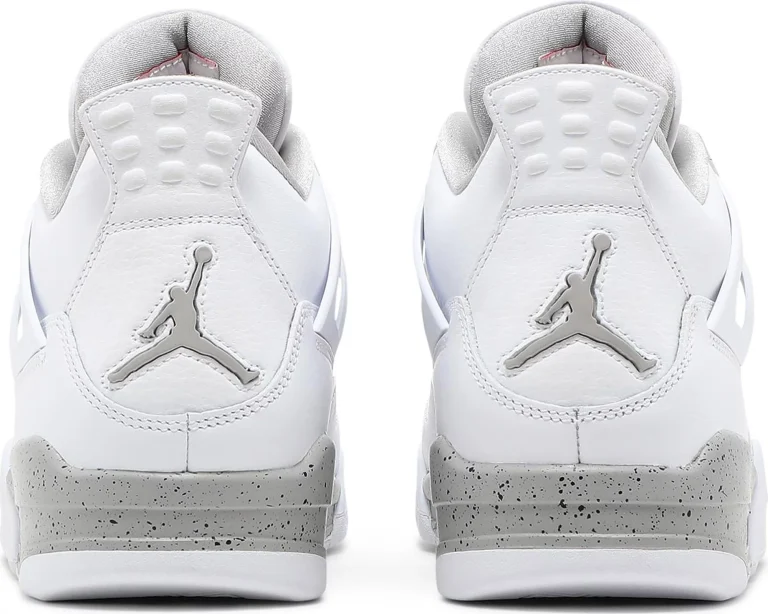 Air Jordan 4 Retro - White Oreo