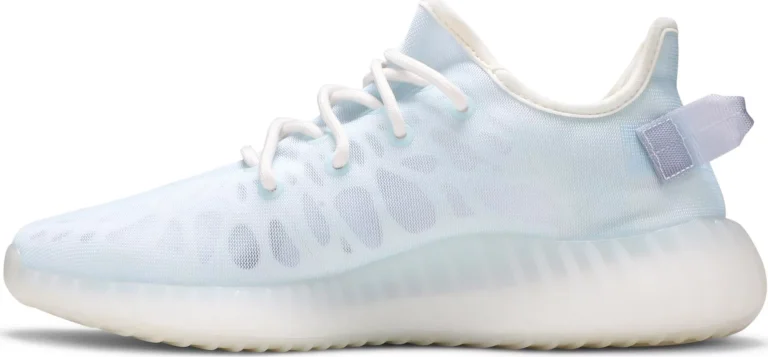 Yeezy Boost 350 V2 -Mono Ice