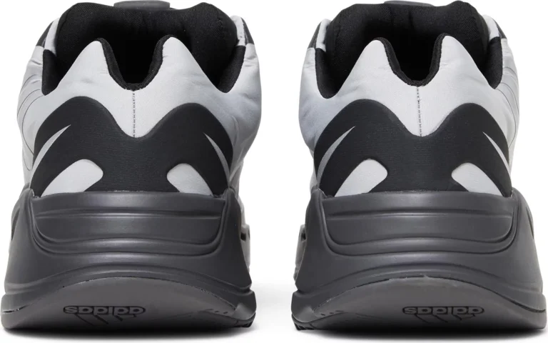 Yeezy Boost 700 - MNVN Metallic