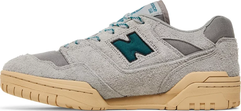 New Balance 550 - Cordura - Grey Cream