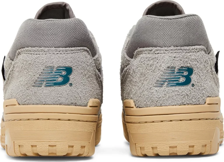 New Balance 550 - Cordura - Grey Cream