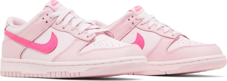 Dunk Low - Triple Pink
