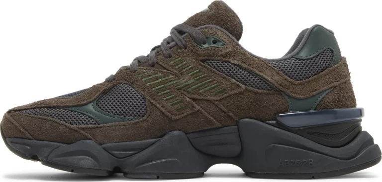 New Balance 9060 - Beef & Broccoli