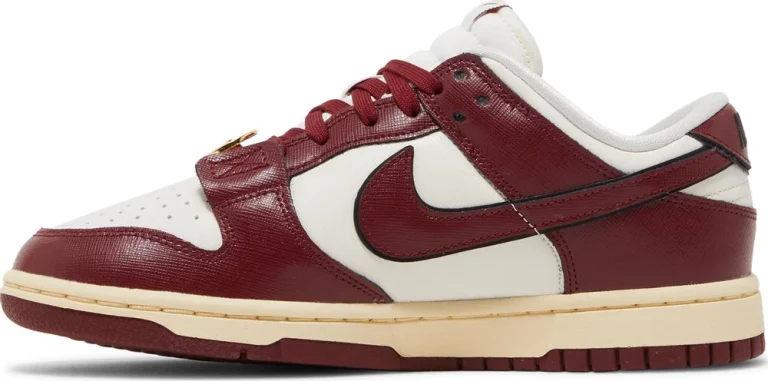 Dunk Low SE Sisterhood - Team Red