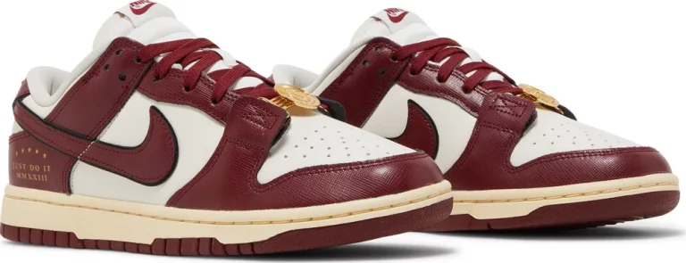 Dunk Low SE Sisterhood - Team Red