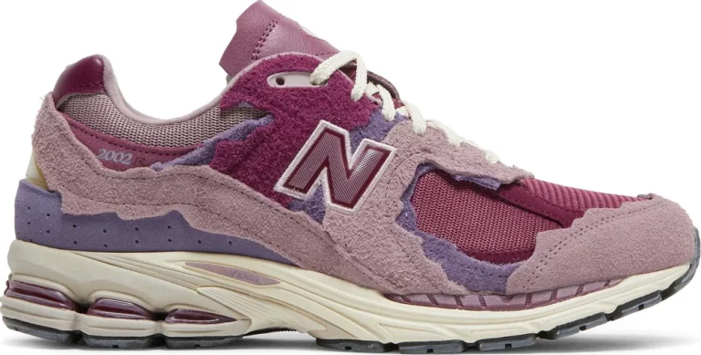 New Balance 2002R - Pink