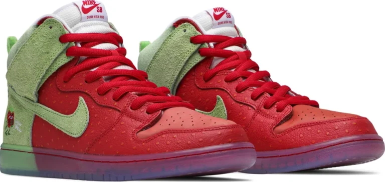 Dunk High SB - Strawberry Cough