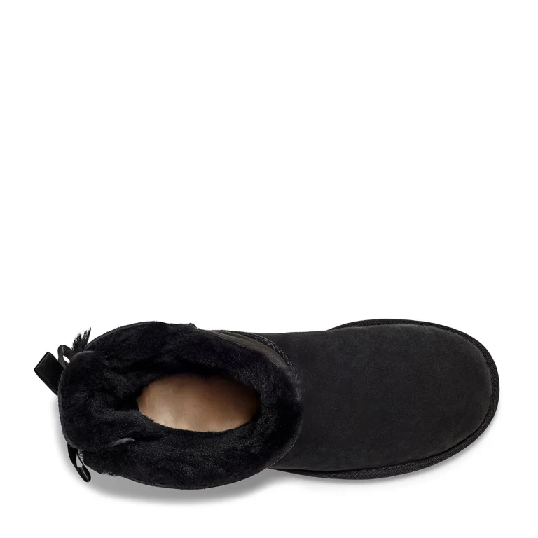 UGG BAILEY BOW ONE