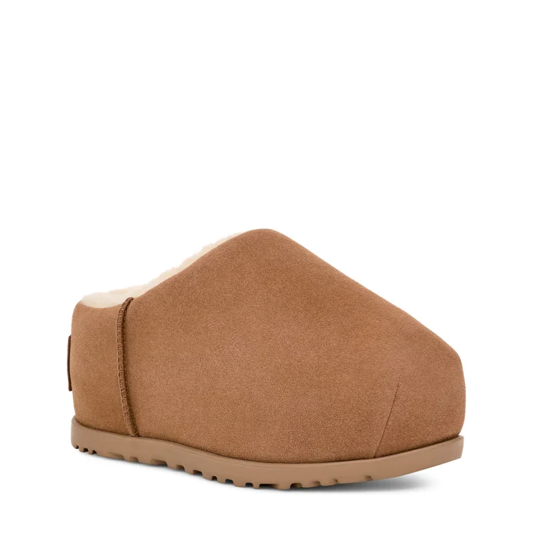 UGG Pumped Slide Chestnut