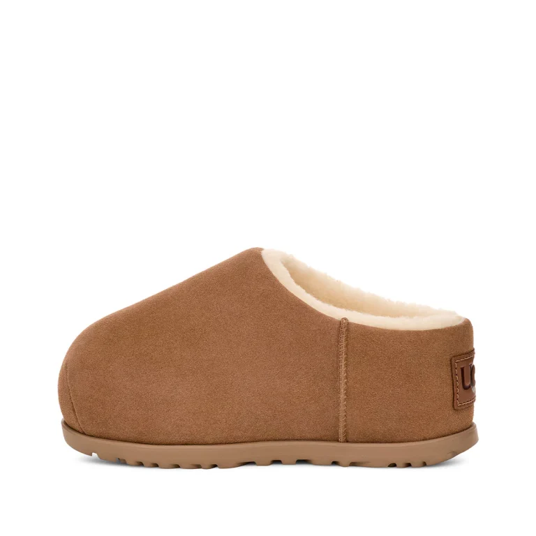 UGG Pumped Slide Chestnut