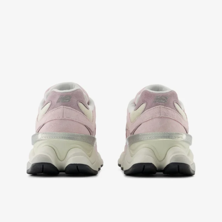 New Balance 9060 - Rose Sugar