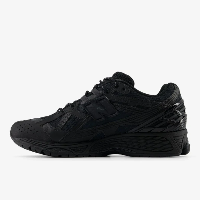 New Balance 1906 - Triple Black