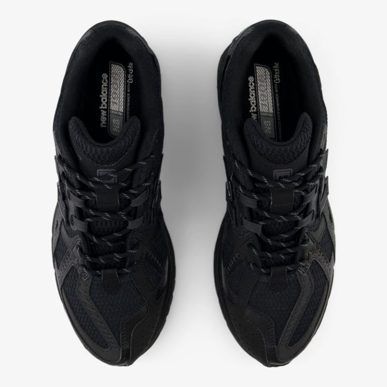 New Balance 1906 - Triple Black