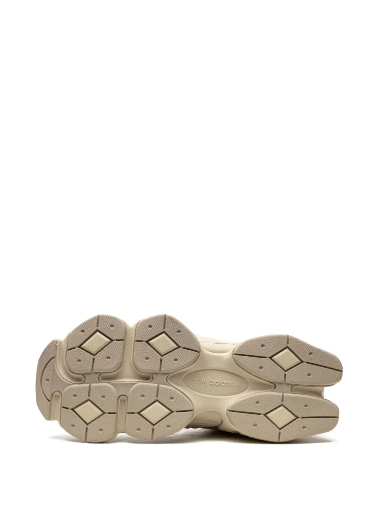 New Balance 9060 - Desert