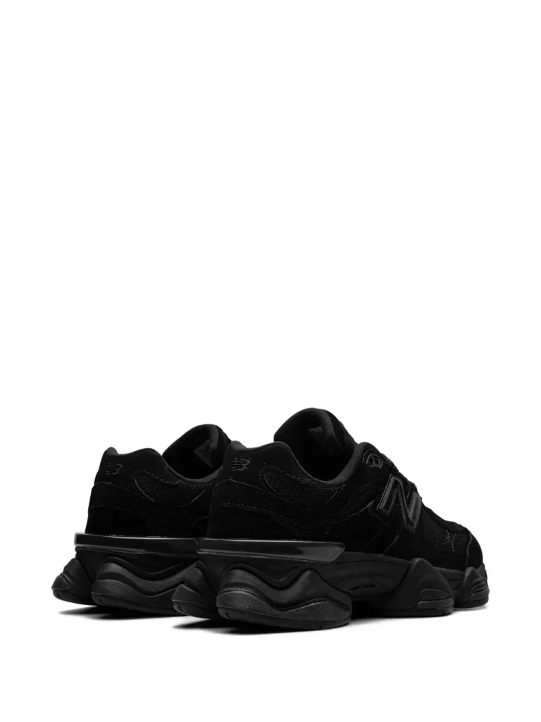 New Balance 9060 - Triple Black