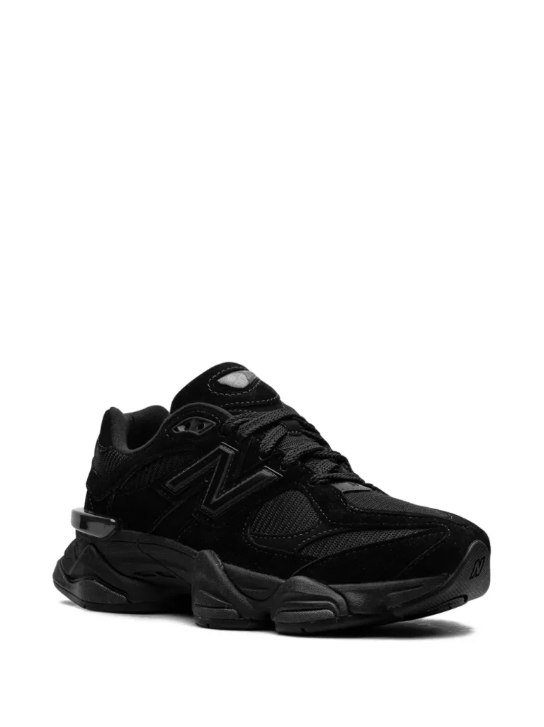 New Balance 9060 - Triple Black
