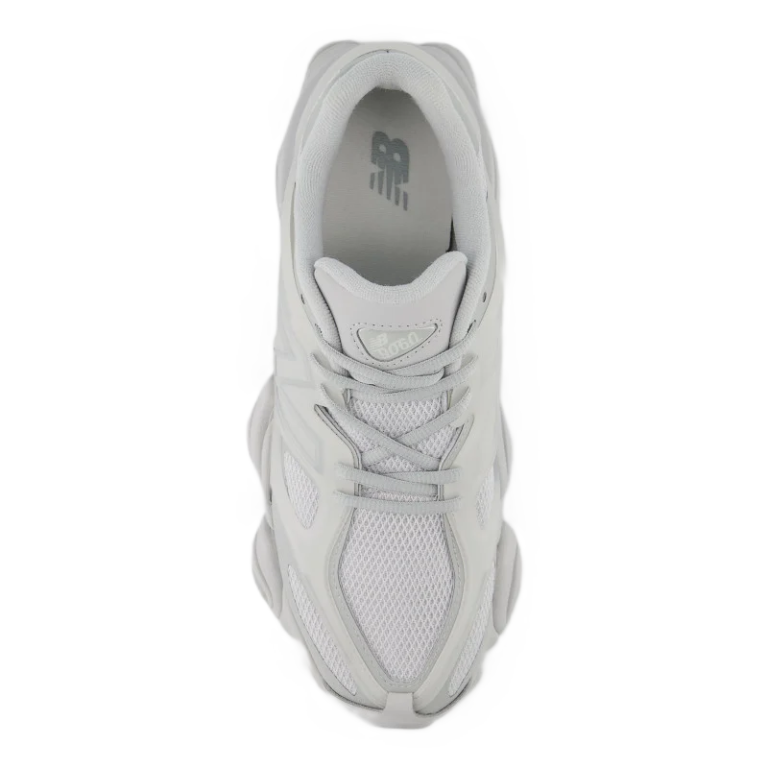 New Balance 9060 - X Light Grey