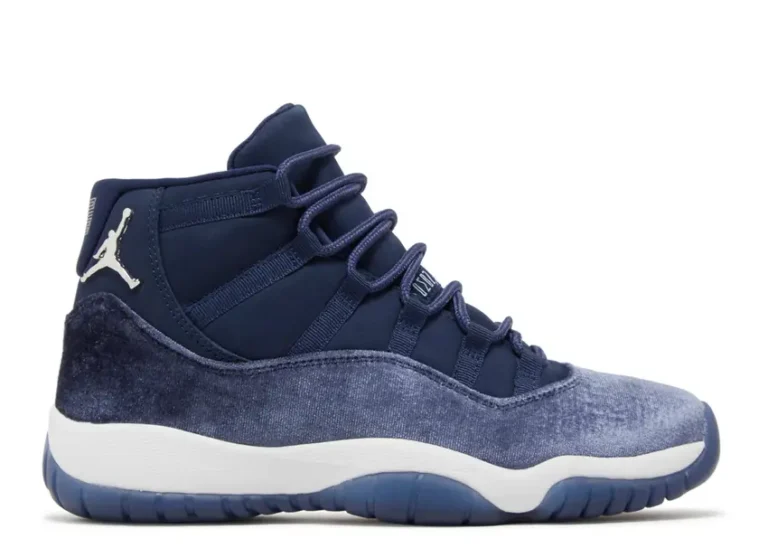Air Jordan 11 Retro - Midnight Navy Velvet