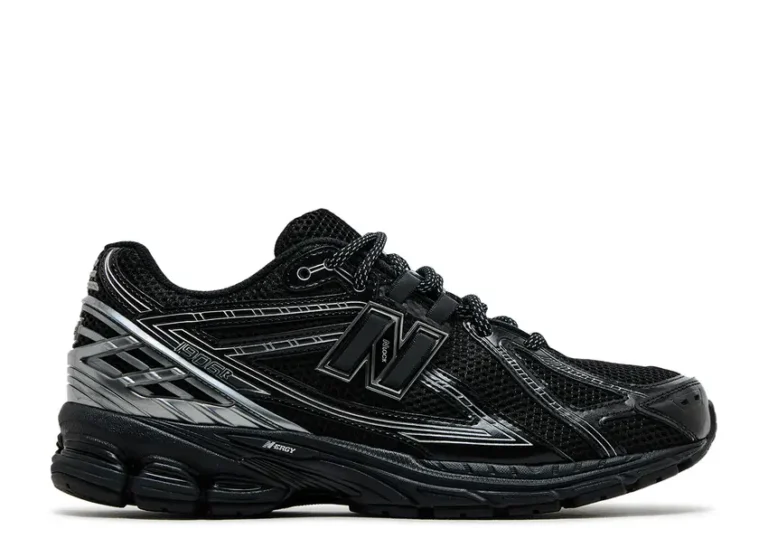 New Balance 1906 - Black Silver