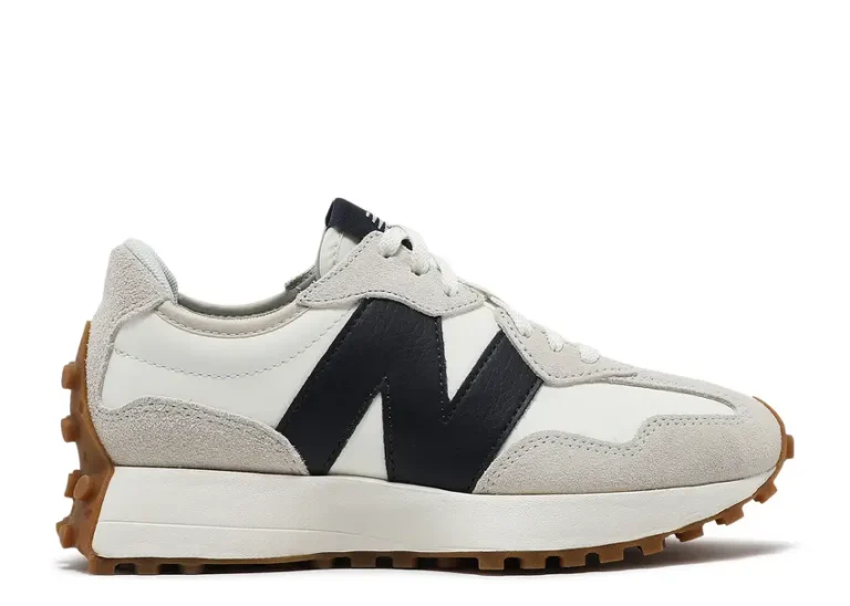 New Balance 327 - Moonbeam