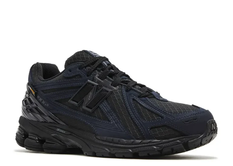 New Balance 1906 - Cirdyra Outerspace