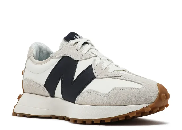 New Balance 327 - Moonbeam