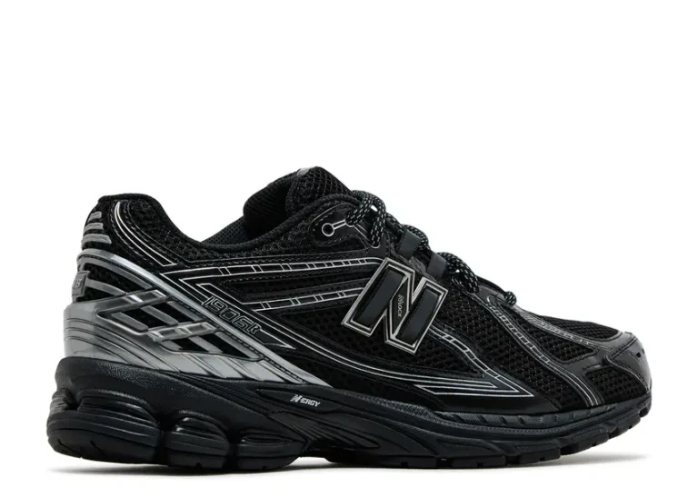 New Balance 1906 - Black Silver