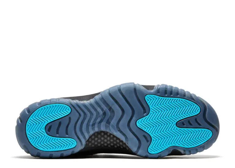 Air Jordan 11 - Gamma Blue