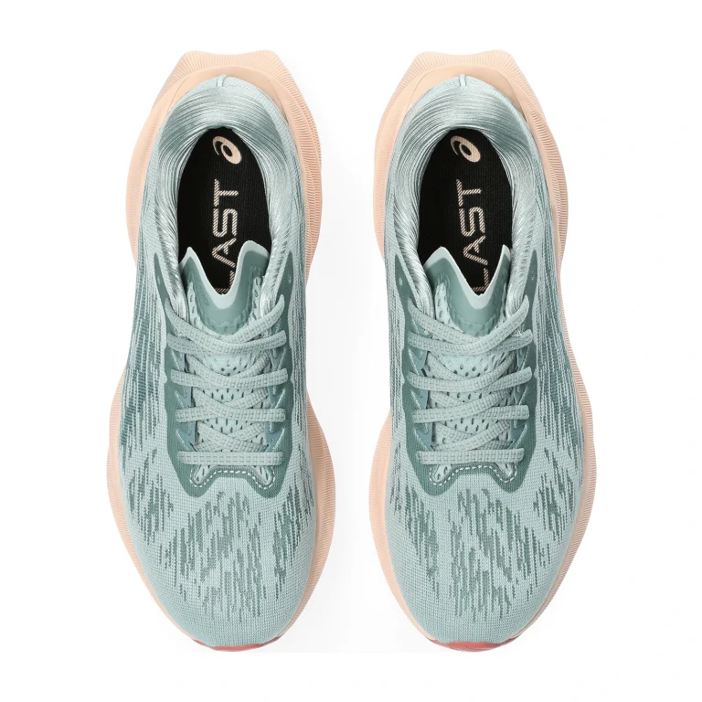 ASICS Novablast 3 - Peach Grey