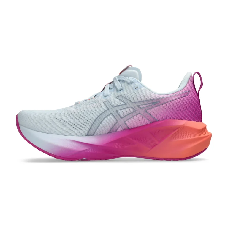 ASICS Novablast - Sky Digital