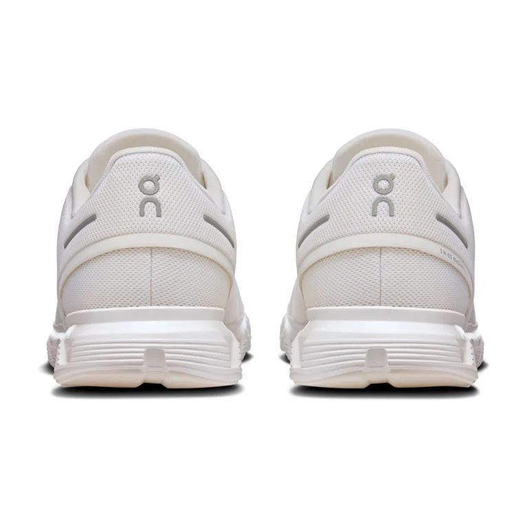 On Cloud 6 - White