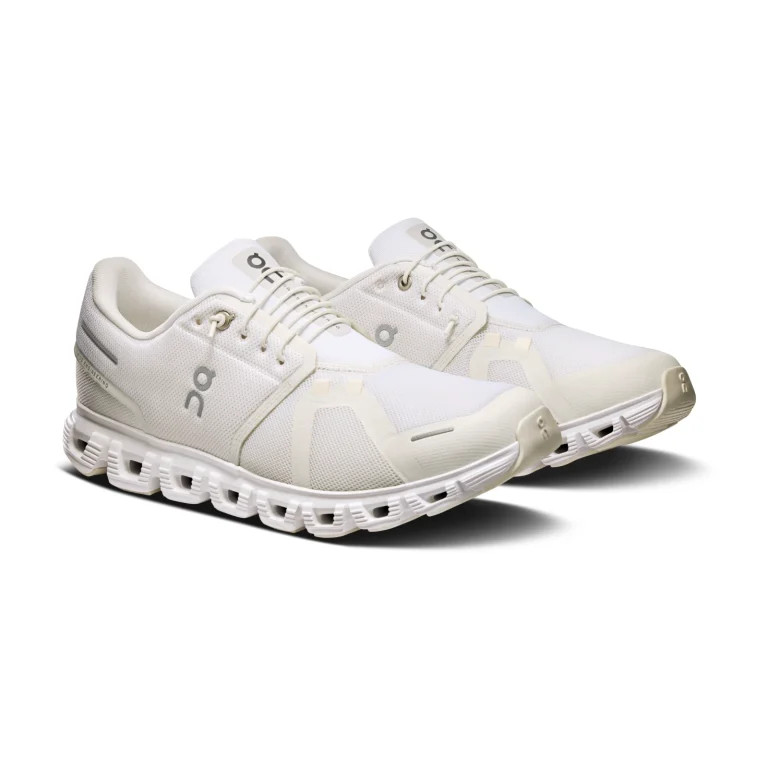 On Cloud 6 - White