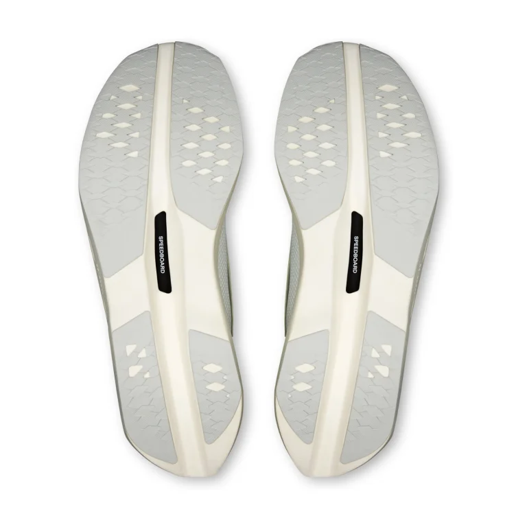 On Cloudboom Volt PAF - White Gale