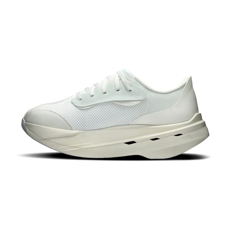 On Cloudboom Volt PAF - White Gale