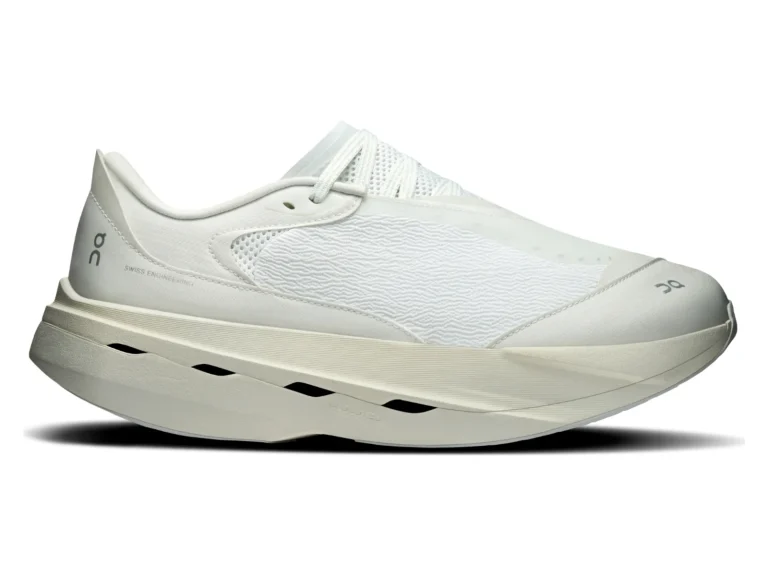 On Cloudboom Volt PAF - White Gale